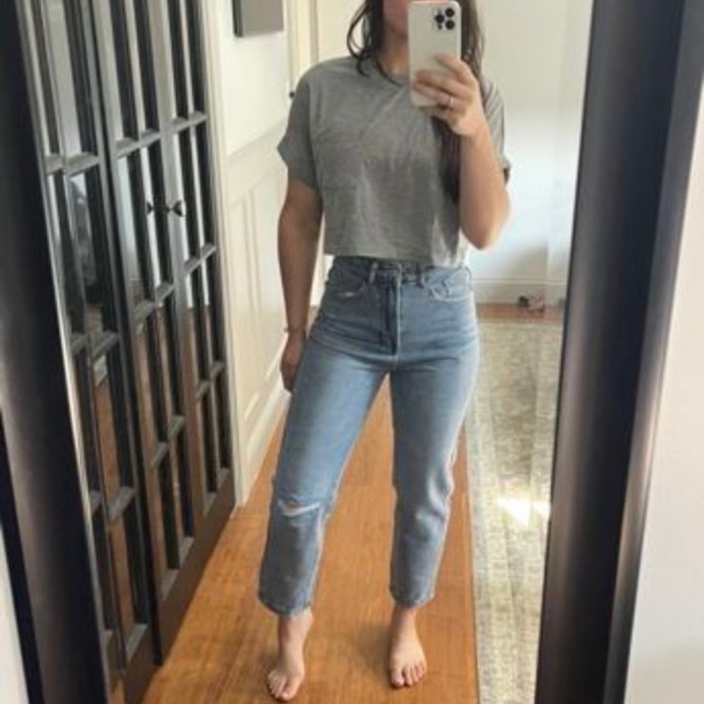 SHEIN Frenchy Ripped Frayed Hem Mom Jeans xs
